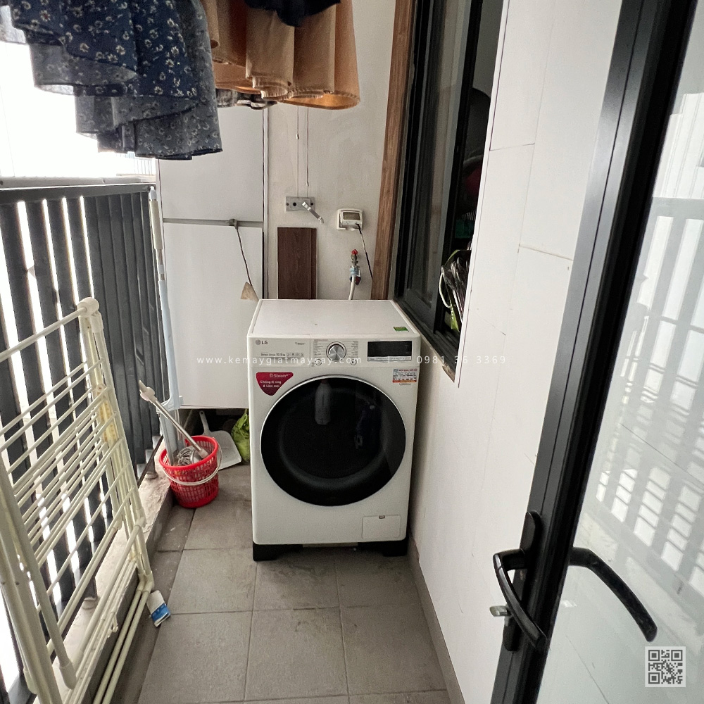 Khả năng chống nước tốt, phù hợp sử dụng tại phòng tắm, ban công